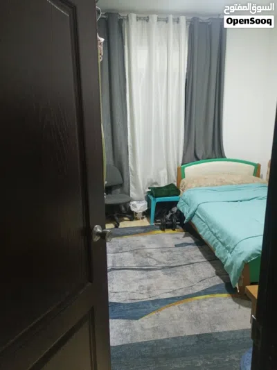 شقه استوديو طابق 3 مفروشه استثماريه للبيع الصويفيه خلف المدرسه الامريكيه مباشره 3