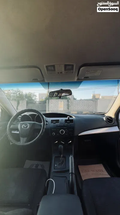 Mazda 3 Standard 4