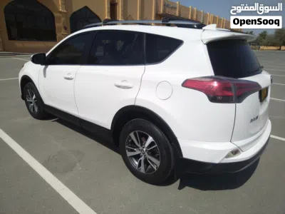 Toyota RAV 4 XLE 4