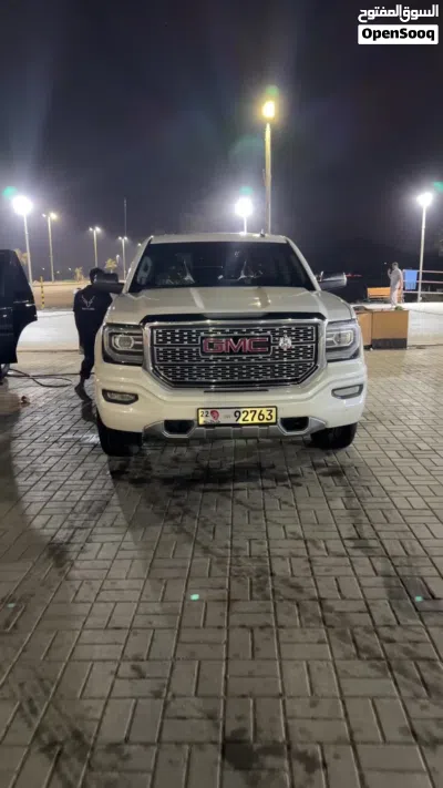 جي إم سي سييرا Denali 4