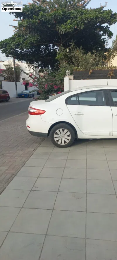 Renault Fluence Standard 4