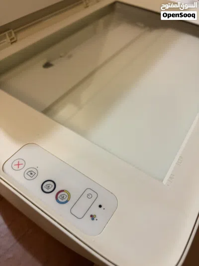 طابعة وناسخه hp ملونه، مستعملة استعمال خفيف 2
