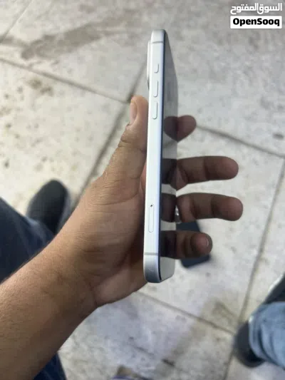 ايفون جديد 23 مره مشحون دبل سيم كارت 4