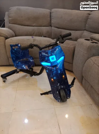 للبيع سكوتر بحالة فوق الممتازه 3