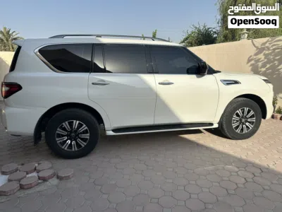 Nissan Patrol LE 4