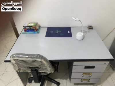 مكتب دراسه وكرسي دوار . 2