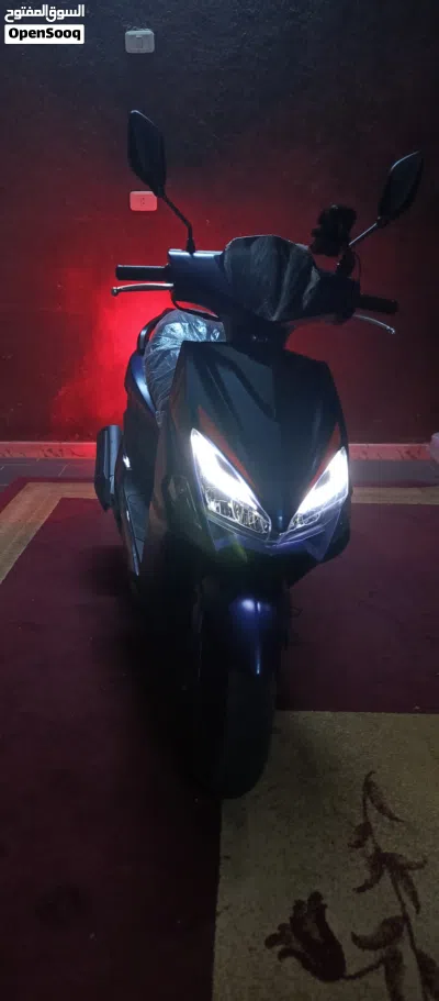 فيسبا Sprint 150 4