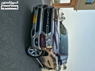 Dodge Ram Laramie 3