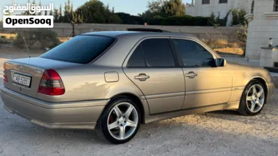 مرسيدس بنز الفئة-C C 180 3
