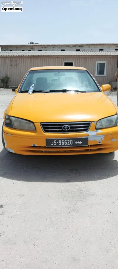 Toyota Camry GLX 4