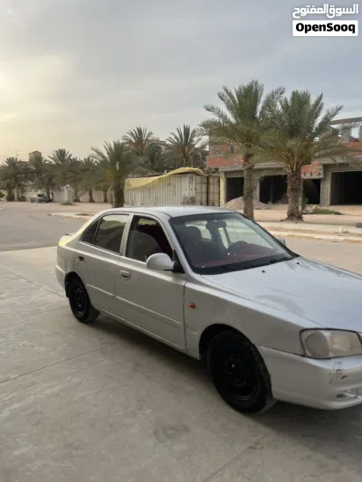 Hyundai Verna S 4