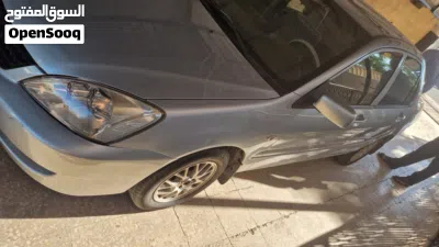 ميتسوبيشي لانسر Standard 2