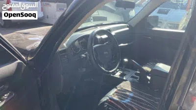 Jeep Liberty Standard 3