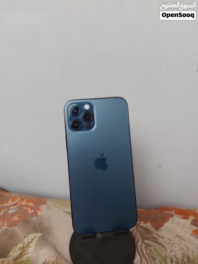 iPhone 12 Pro أزرق 256GB وكالة بطارية 100% جديده والجهاز نظيف جداً بسعر ممتاز 4