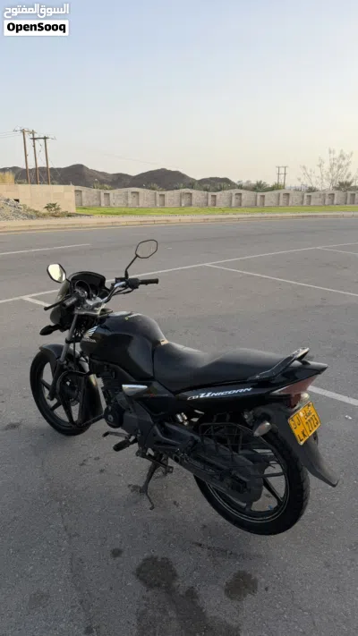 هوندا CB1000R 3