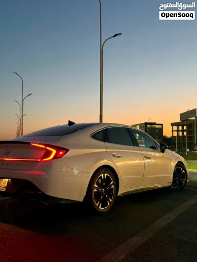 Hyundai Sonata Sport 4