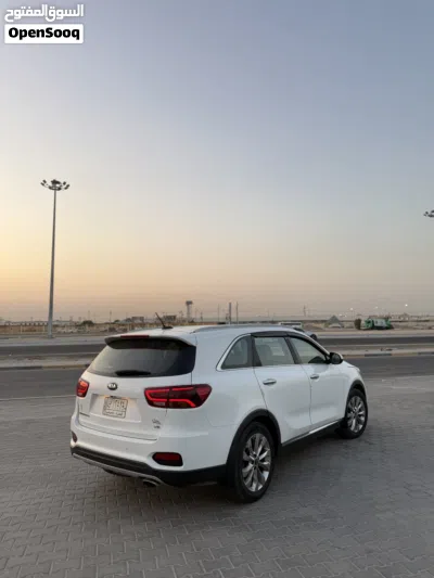 Kia Sorento Standard 4