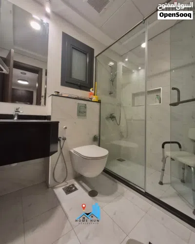 AL QURUM FURNISHED 3BHK MODERN APARTMENT FOR RENT 3