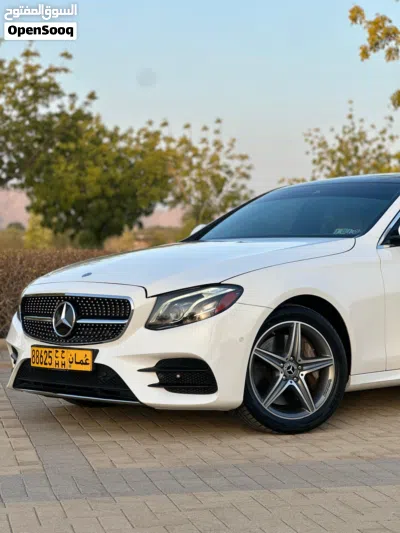 مرسيدس بنز الفئة-E E 300 4