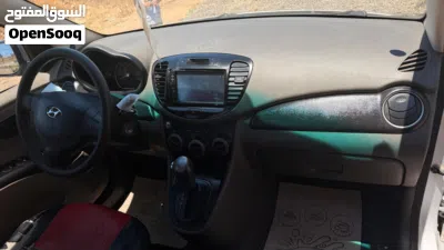 Hyundai i10 Standard 4