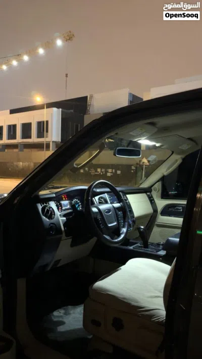 Ford Expedition XLT 3