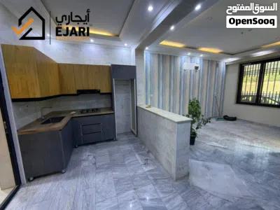 ايجار وحده سكنيه طابق ارضي منطقه المنصور 4