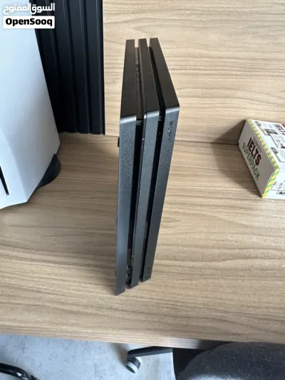PlayStation 4 Pro - Great condition - Amman - Barley used 2