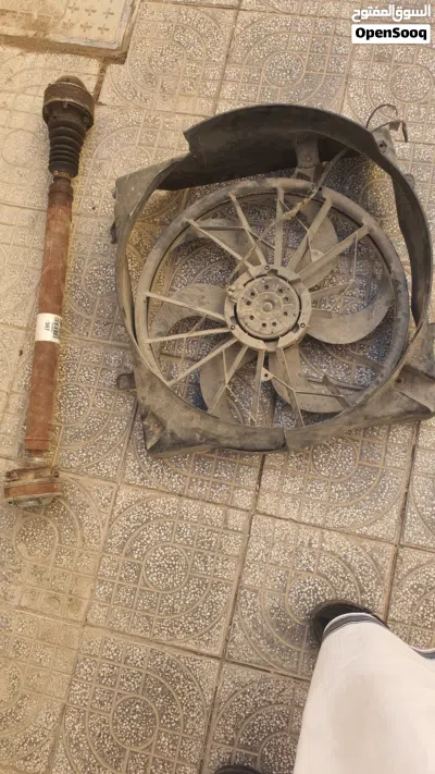 قطع غيار لجيب ليبرتي 2002-2007 2