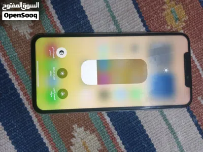 iPhone xsmax 512 g 2 3