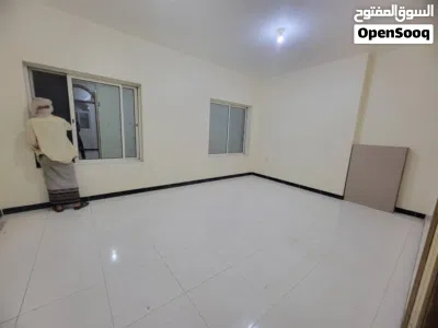 عماره ركنيه تجاريه استثماريه للبيع سعوان الاربيعين ارقى المناطق في، صنعاء 4
