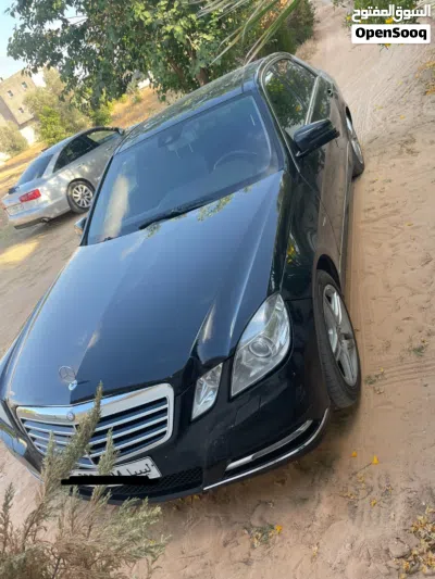 مرسيدس بنز الفئة-E E 300 4