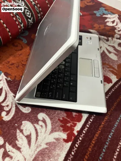 لابتوب ديل للبيع شغال 100٪ 4