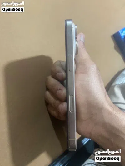 iPhone 16 pro 128 2