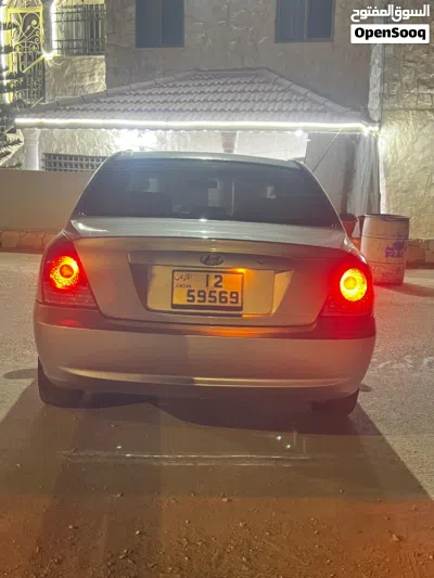 Hyundai Elantra GL 2