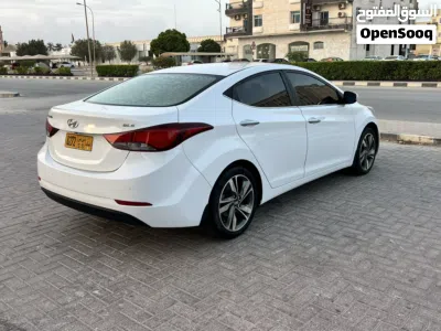 Hyundai Elantra GLS 4
