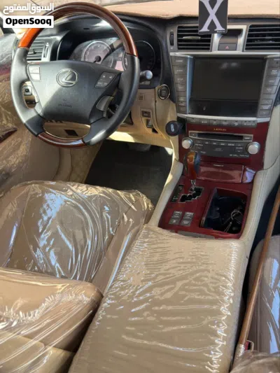 Lexus LS LS 460 3