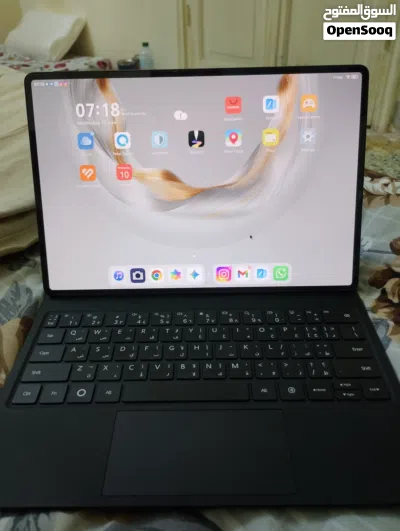 Huawei matepad pro 12.2 , 256GB , 12.2 inch ,quad core with keyboard original 2