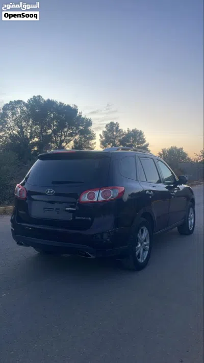 Hyundai Santa Fe Blue 2