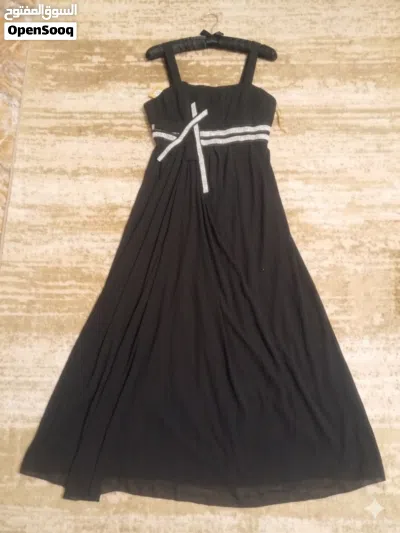 مجموعة فساتين 3