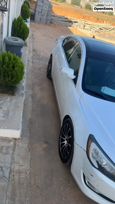 Kia Cadenza Limited 2