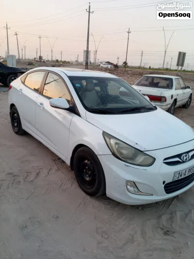 Hyundai Accent GL 2
