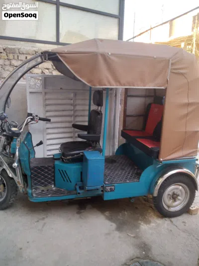 سلام عليكم للبيع تكتك XF Shining Motor 150cc موديل 2023 المواصفات: 1. محرك 150 سي سي اقتصادي بالبا 3