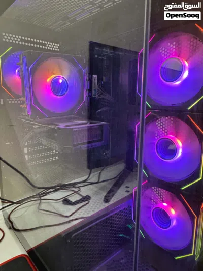 كيس pc 4070 سوبر سعره 1900 4