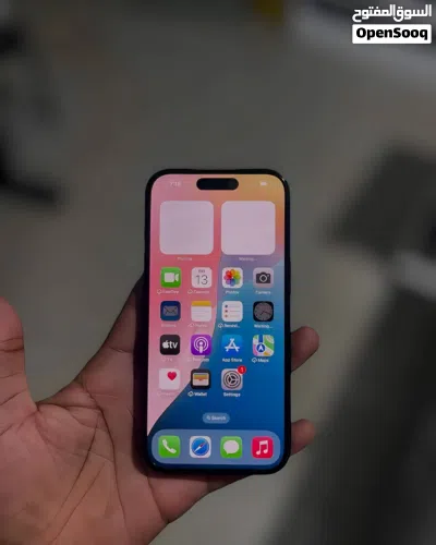 ايفون 15 لون سمائي 3