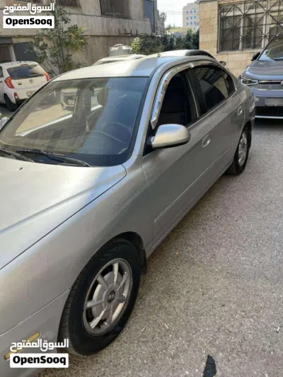 Hyundai Avante Limited 4