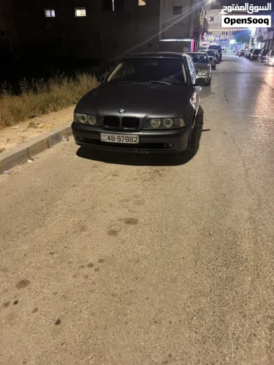 بي ام دبليو الفئة 5 E39 2