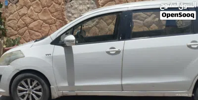 سوزوکی ئێرتیگا GLX 4
