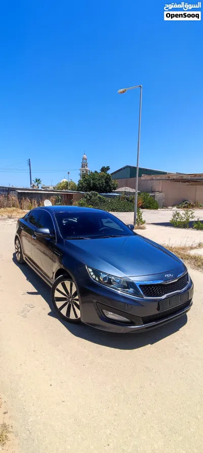 Kia K5 Standard 2