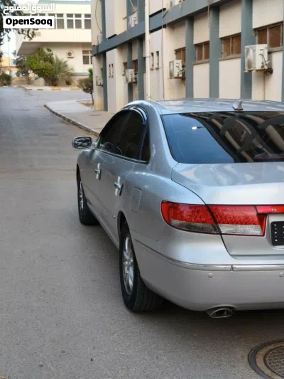 Hyundai Azera Standard 2