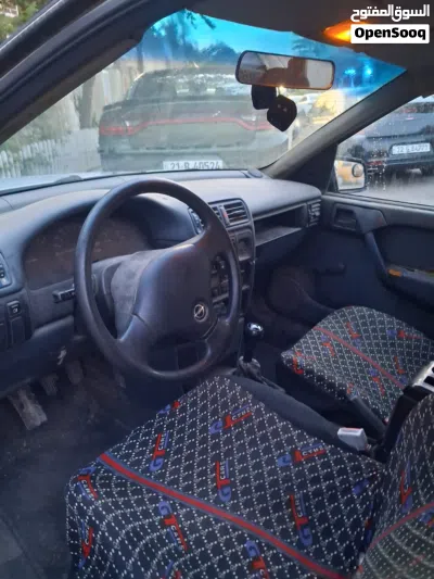 Opel Vectra 4